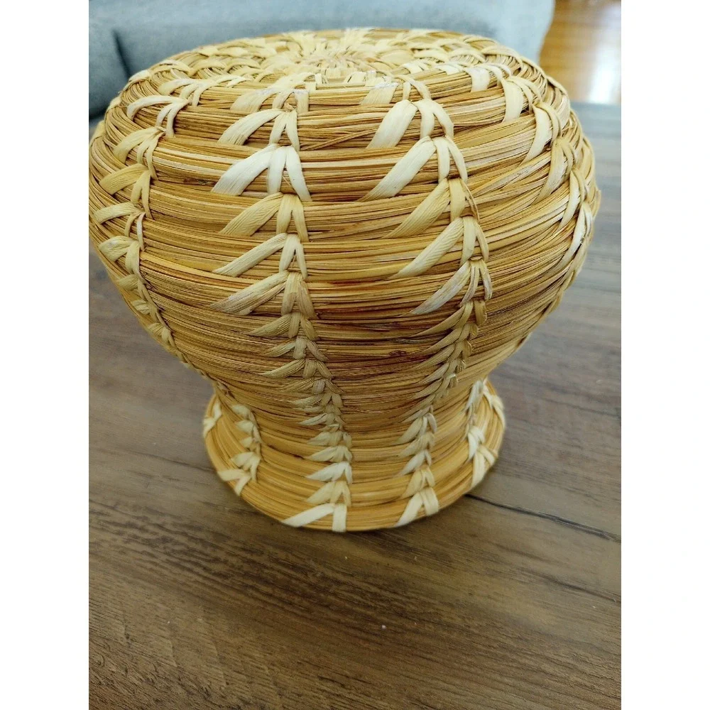 Papago/Tohono Traditional Hand Made Woven Urn/Vase Basket